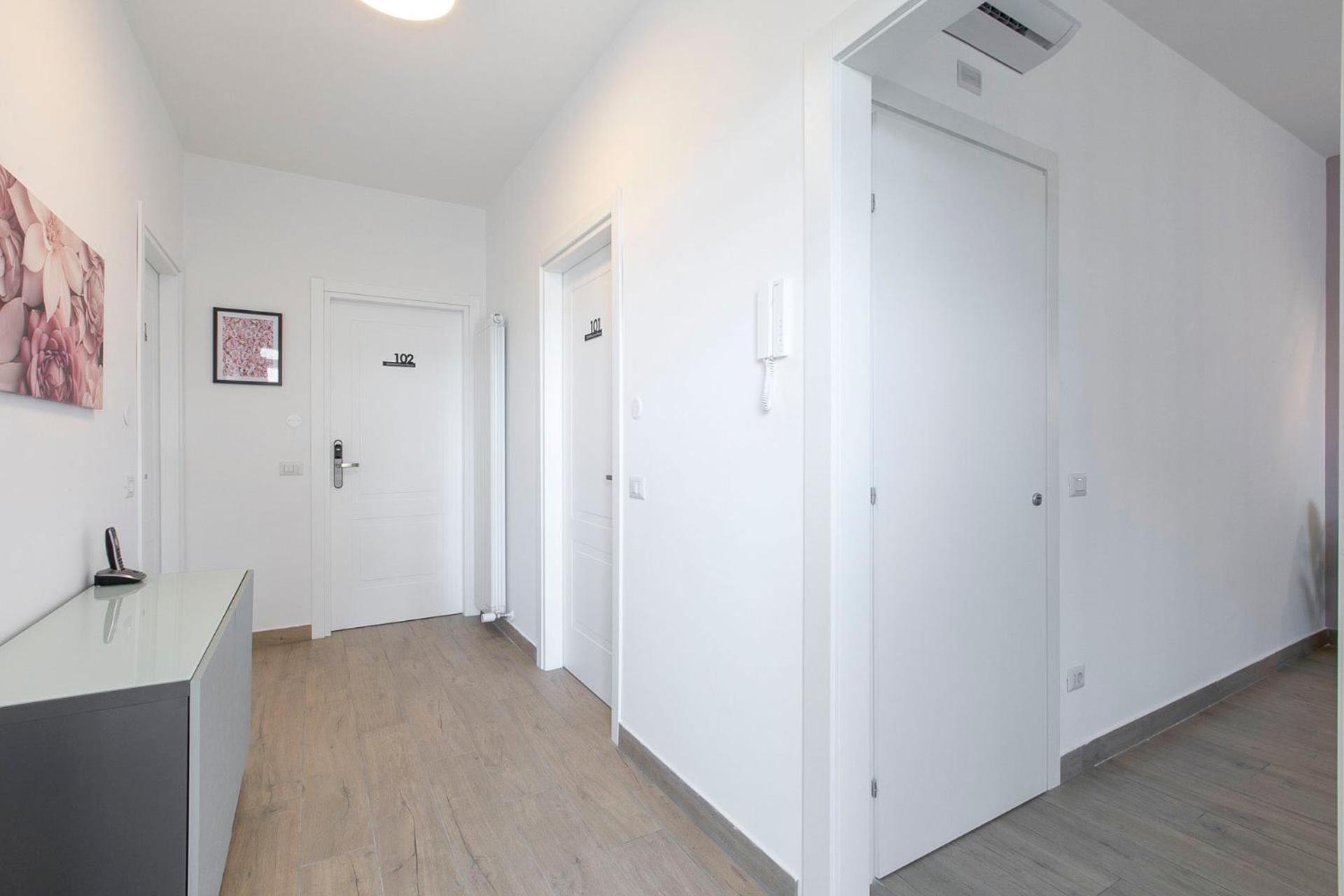 Domina Guest House Фиумичино Екстериор снимка
