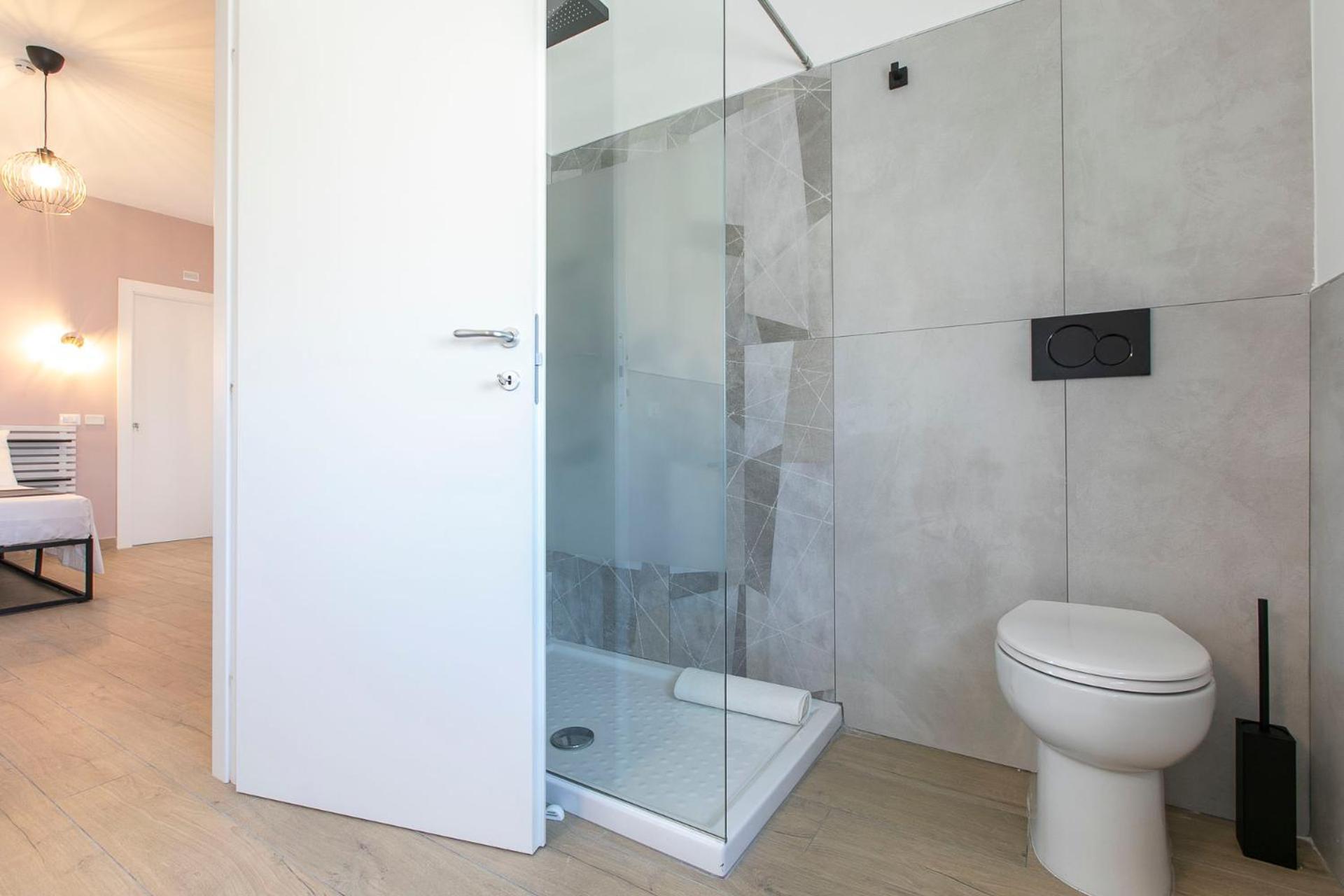 Domina Guest House Фиумичино Екстериор снимка