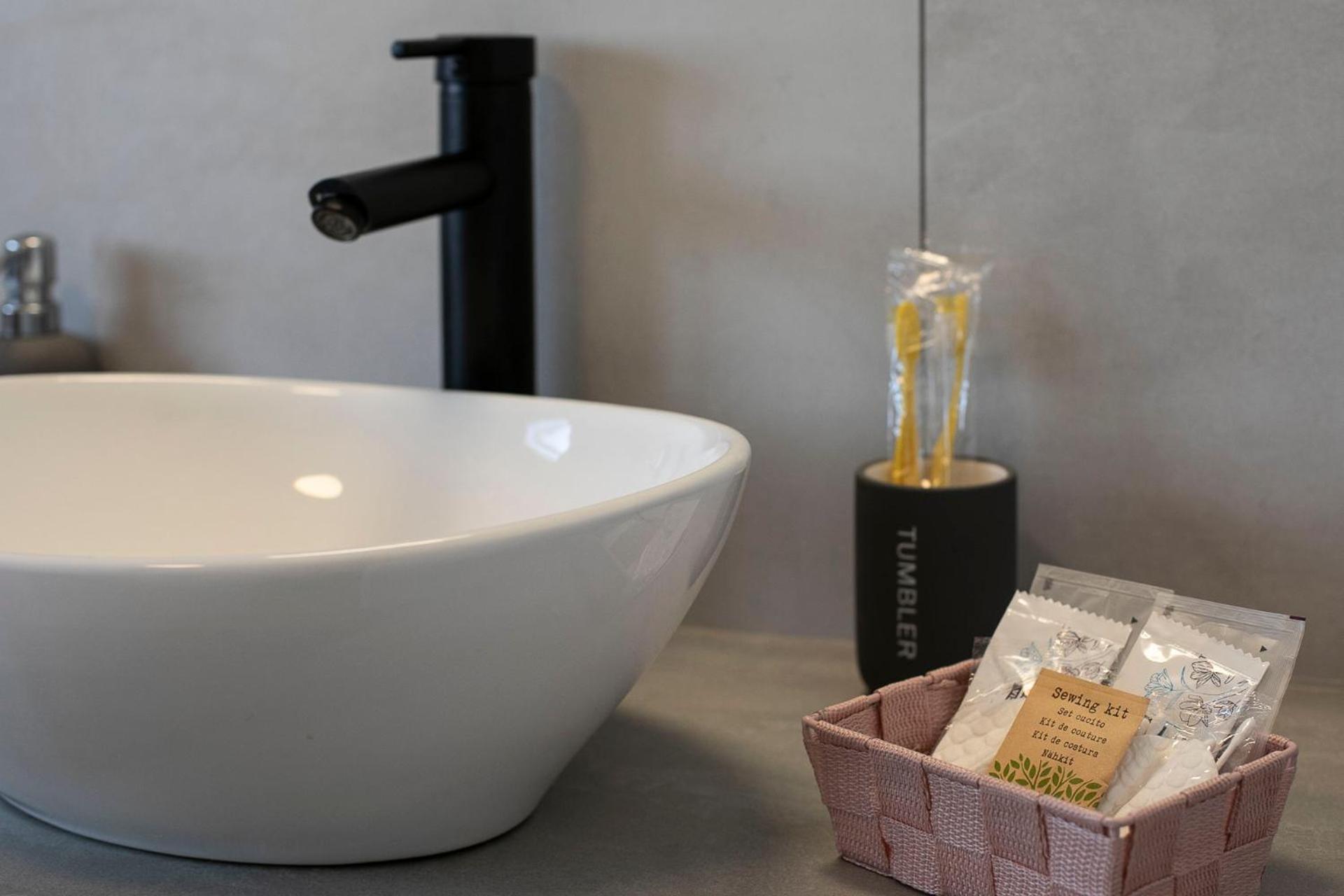 Domina Guest House Фиумичино Екстериор снимка